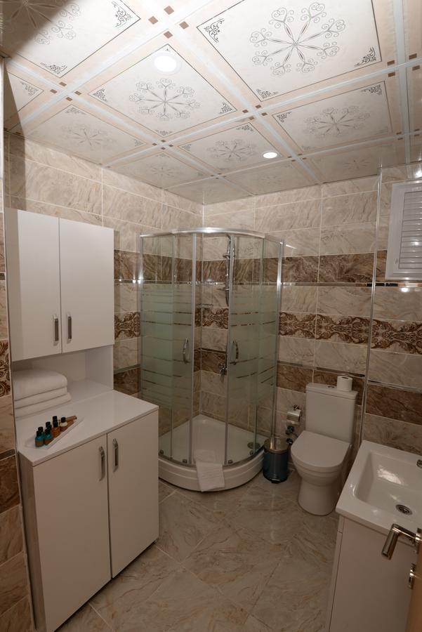 Van Corner Hotel Екстериор снимка